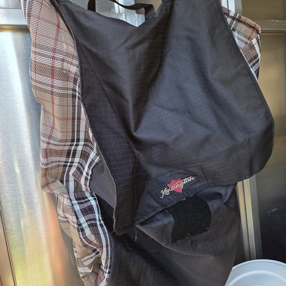 Kensington Black and Gray Stall Bag